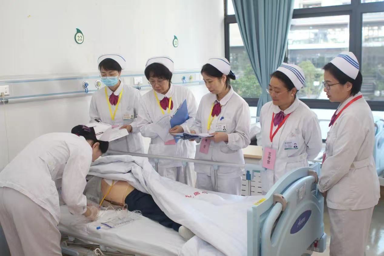 我院护理综合培训项目——“步步为赢”护理技能竞赛圆满收官